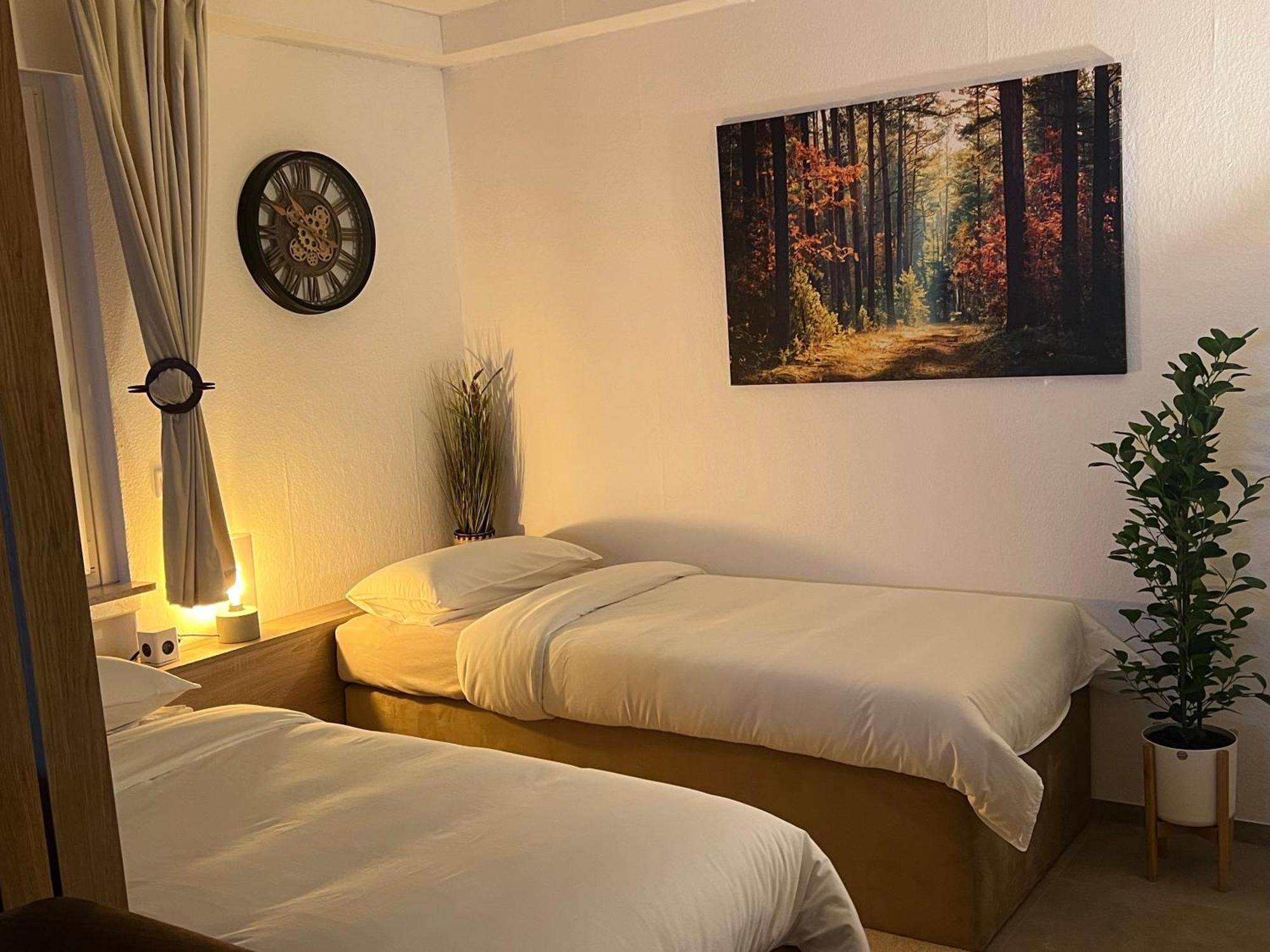 Moderne Wohnung Mit Waldflair Und Kaffeegenuss Paderborn Ngoại thất bức ảnh